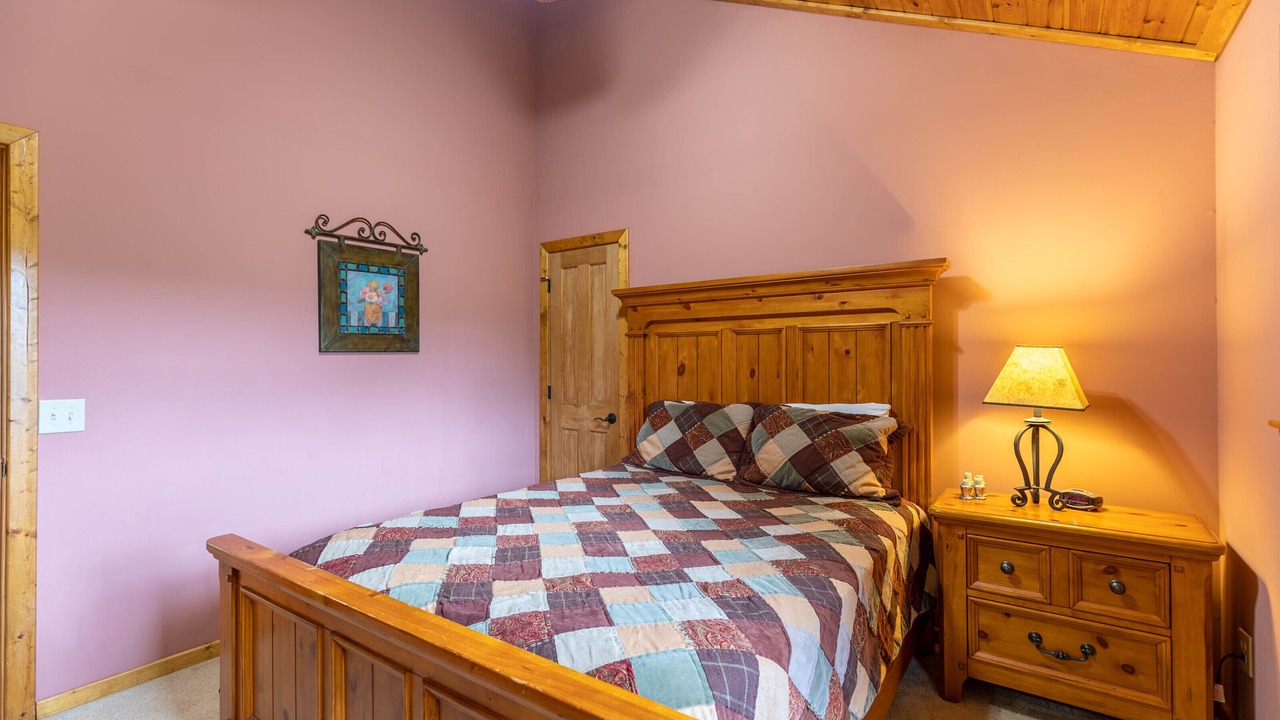 Photo of Bedroom in Seven Devils