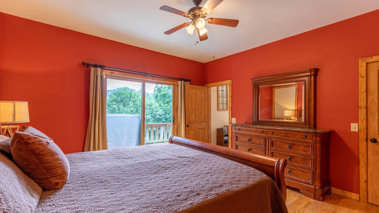 Photo of Bedroom in Seven Devils