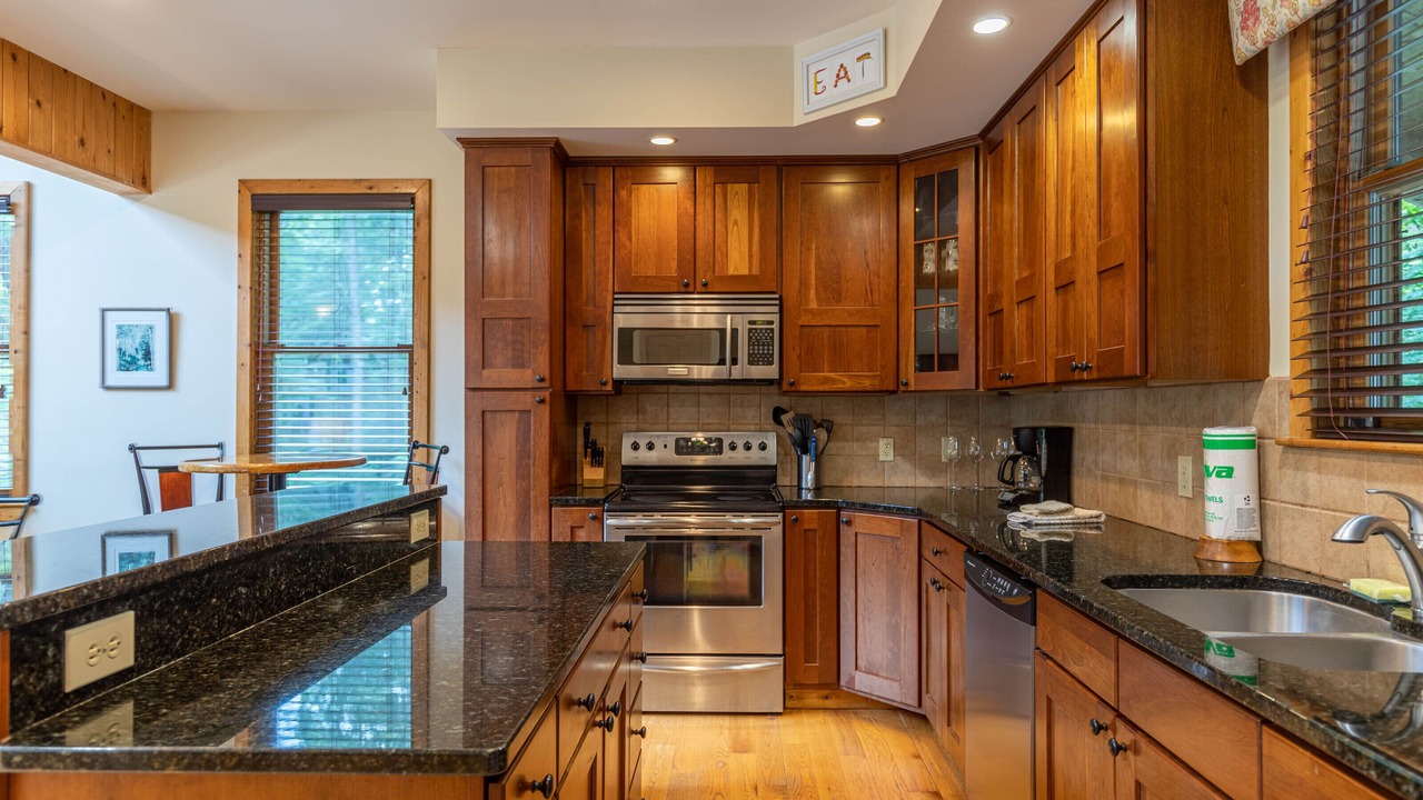Photo of Kitchen in Seven Devils