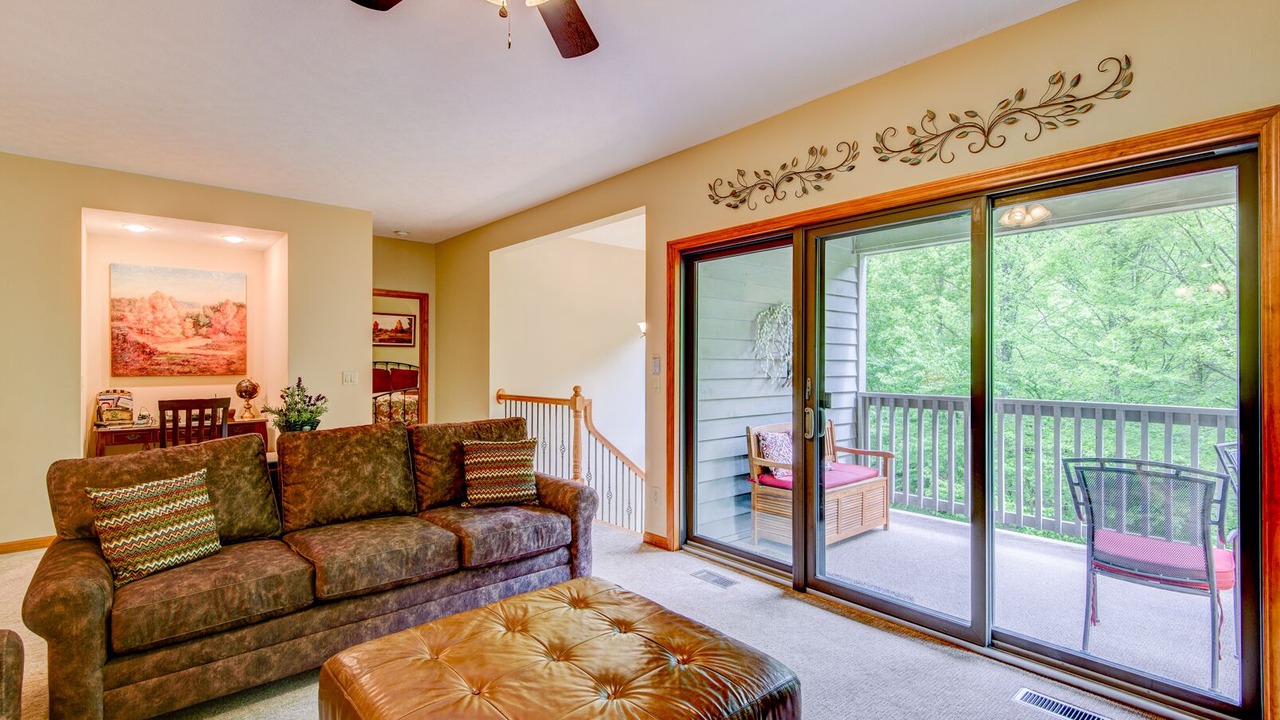 Photo of Livingroom in Blowing Rock