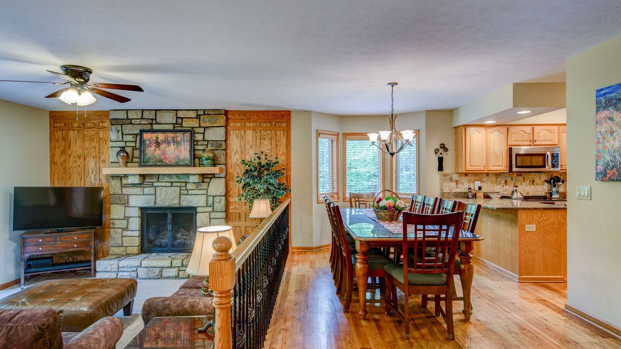 Photo of Livingroom in Blowing Rock