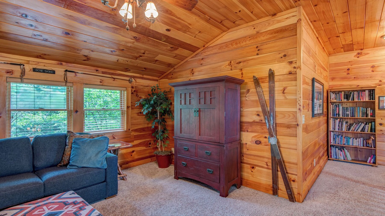 Photo of Livingroom in Boone