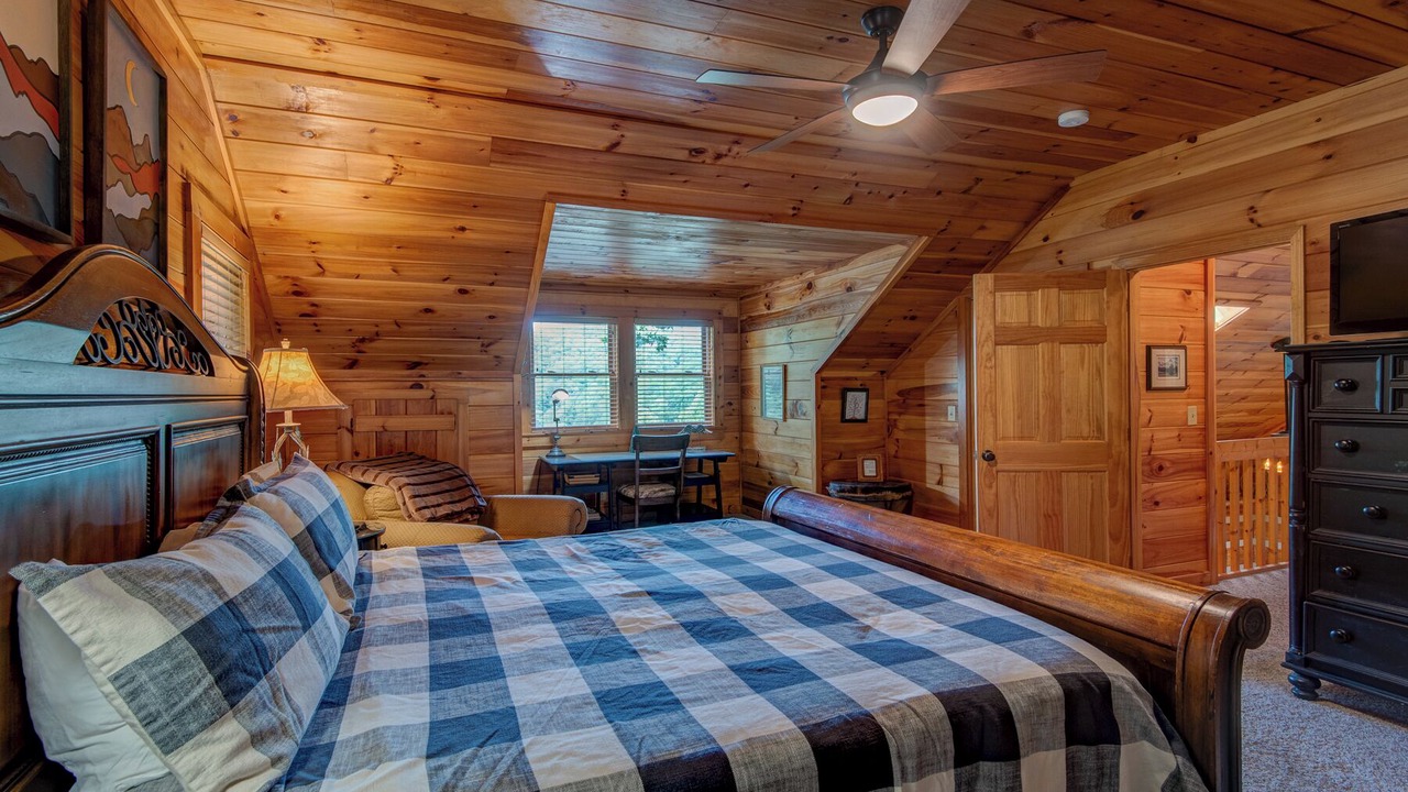 Photo of Bedroom in Boone