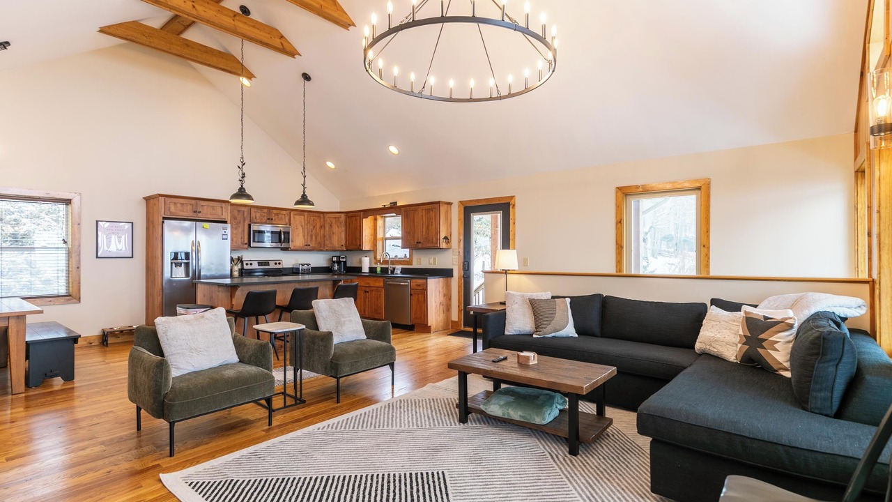 Photo of Livingroom in Blowing Rock