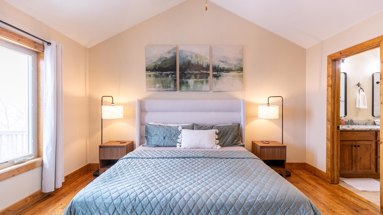 Photo of Bedroom in Blowing Rock