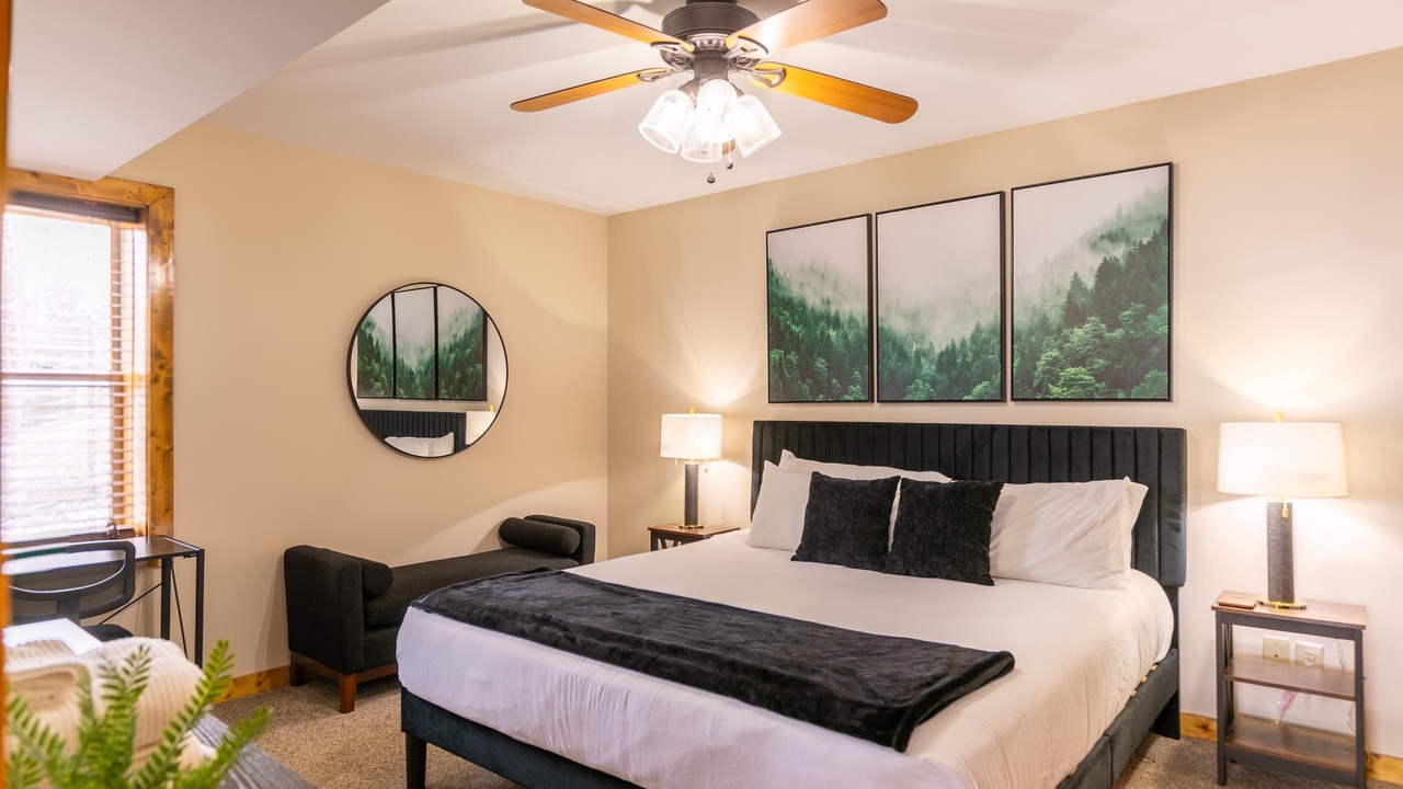 Photo of Bedroom in Blowing Rock