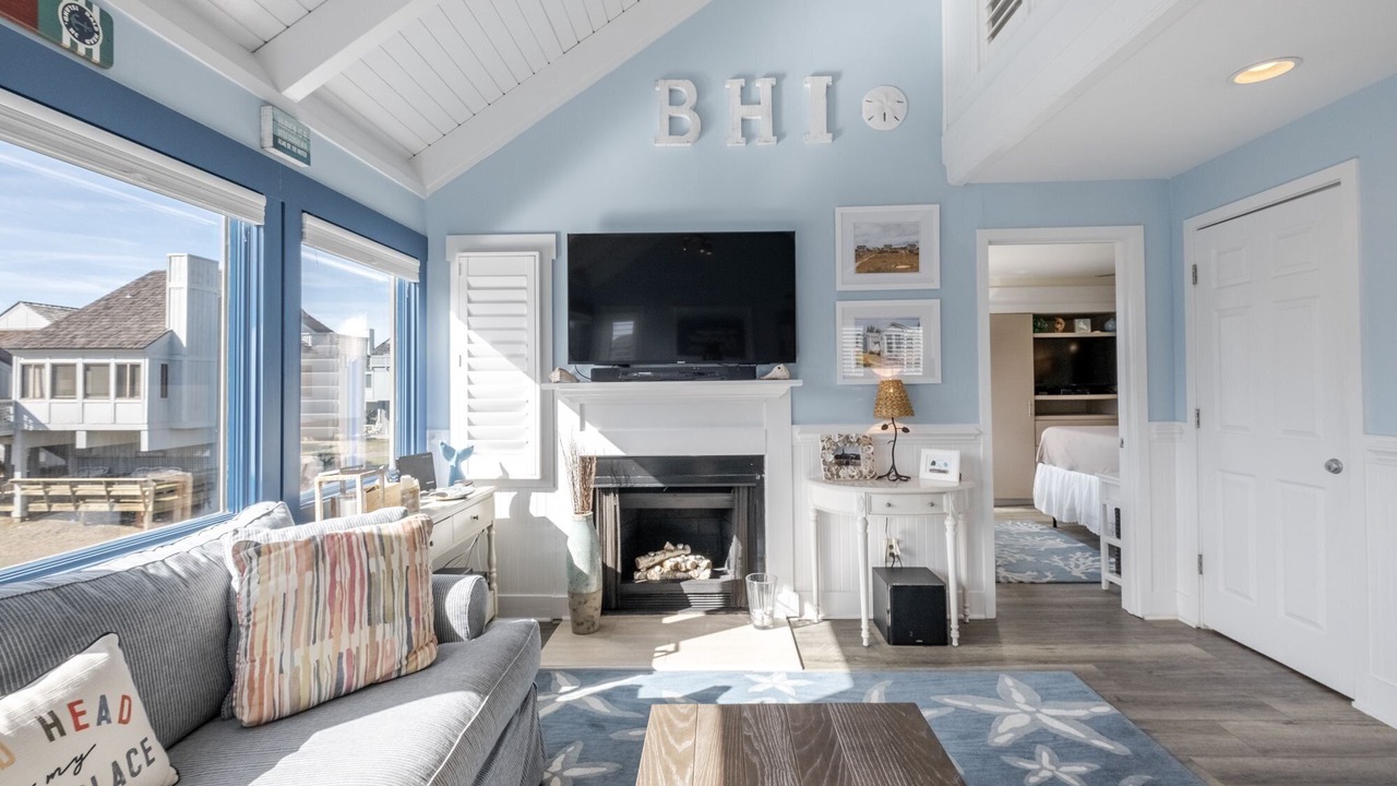 Photo of Livingroom in Bald Head Island