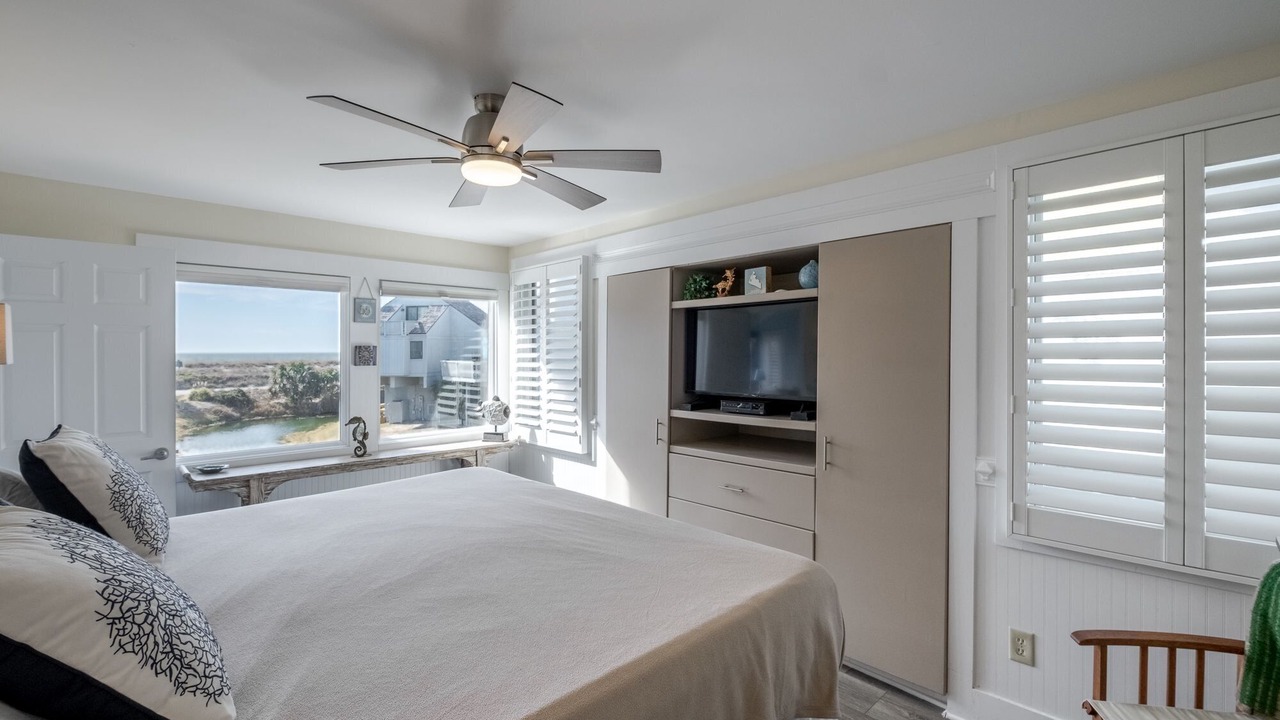 Photo of Bedroom in Bald Head Island