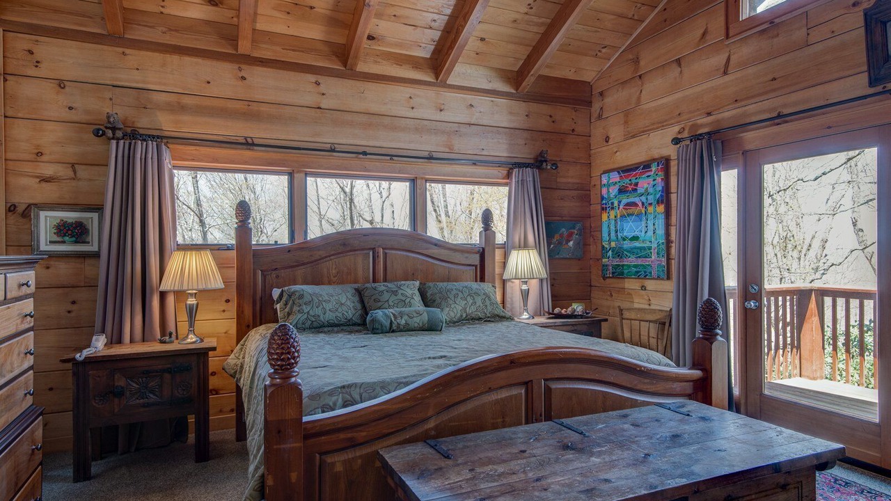 Photo of Bedroom in Boone