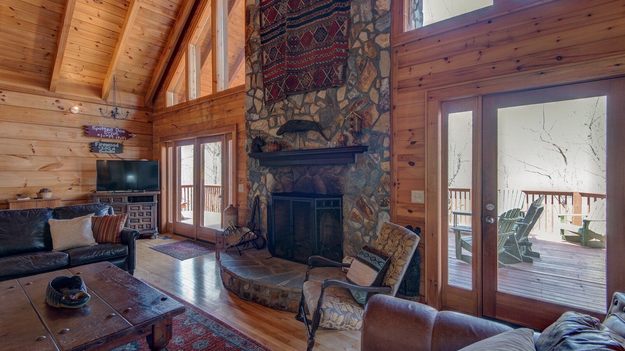 Photo of Livingroom in Boone