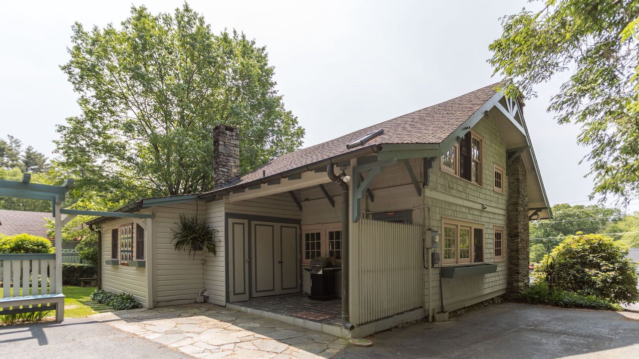 Photo of Outdoor in Blowing Rock