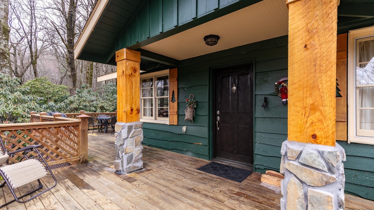 Photo of Patio Balcony in Blowing Rock