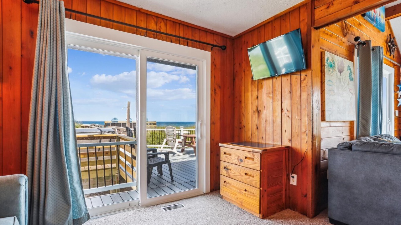 Photo of Livingroom in Kill Devil Hills