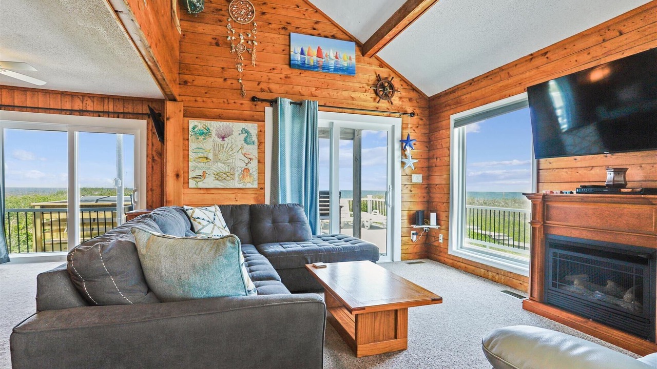 Photo of Livingroom in Kill Devil Hills