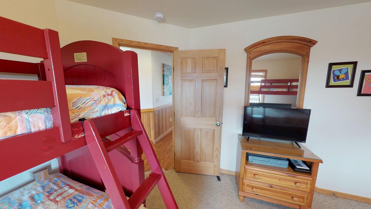 Photo of Bedroom in Corolla