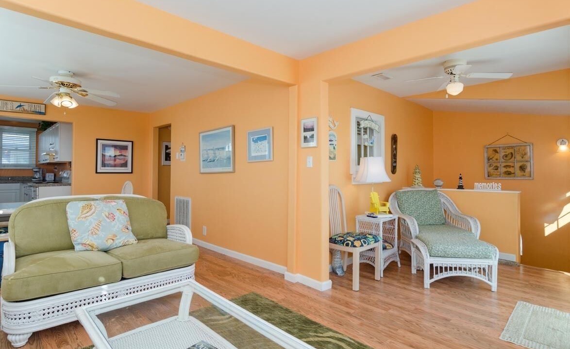 Photo of Livingroom in North Carolina Coast