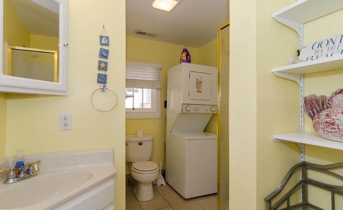Photo of Bathroom in North Carolina Coast