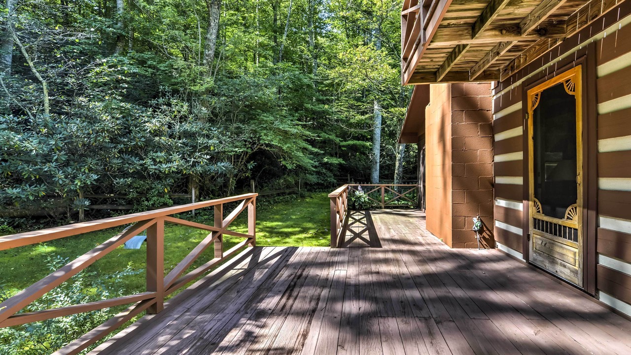 Photo of Outdoor in Black Mountain