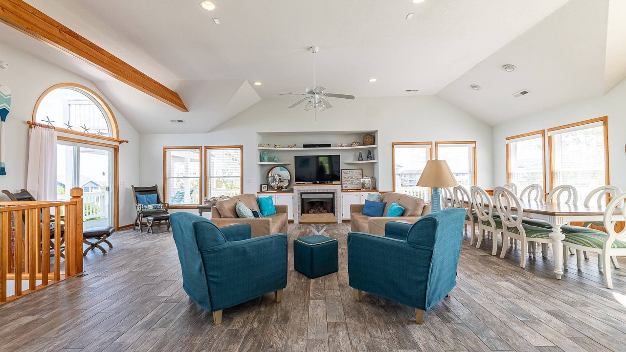 Photo of Bedroom in Whalehead Beach