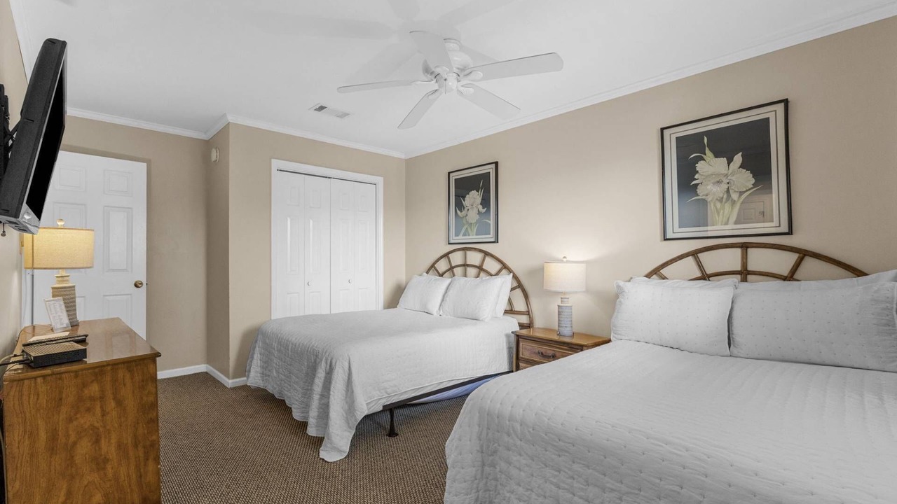 Photo of Bedroom in Surfside Beach