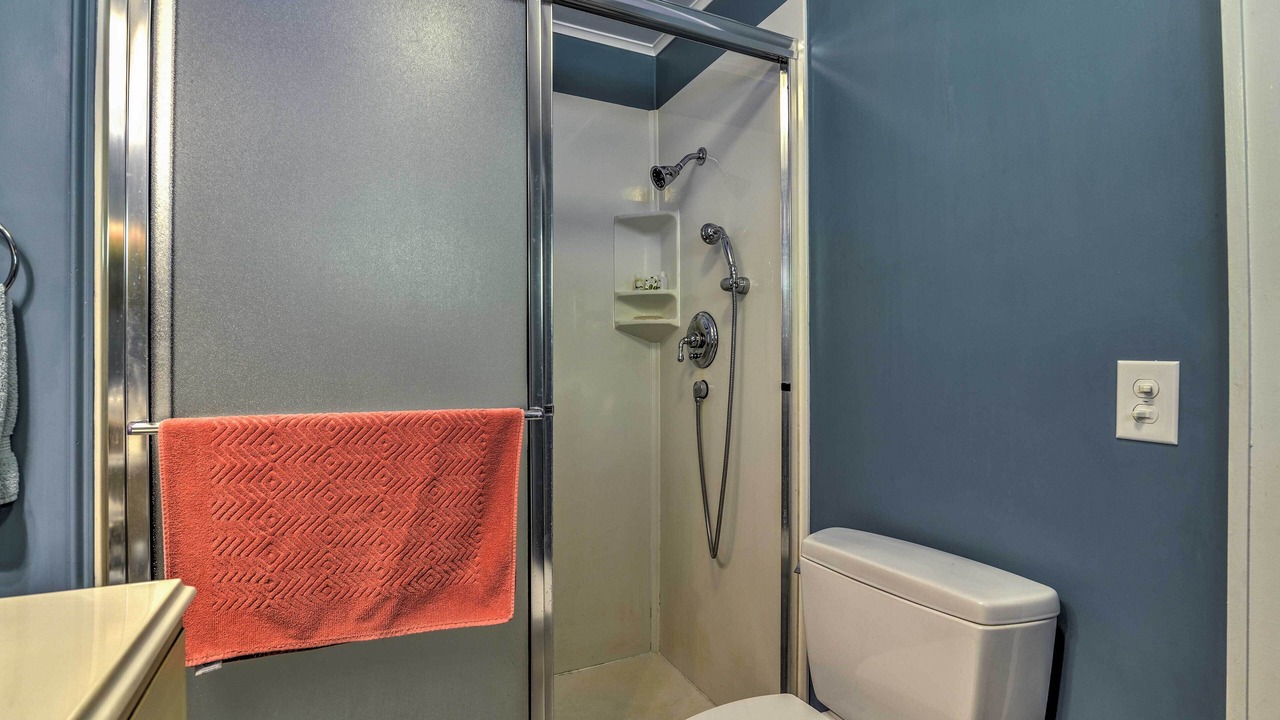 Photo of Bathroom in Little Switzerland