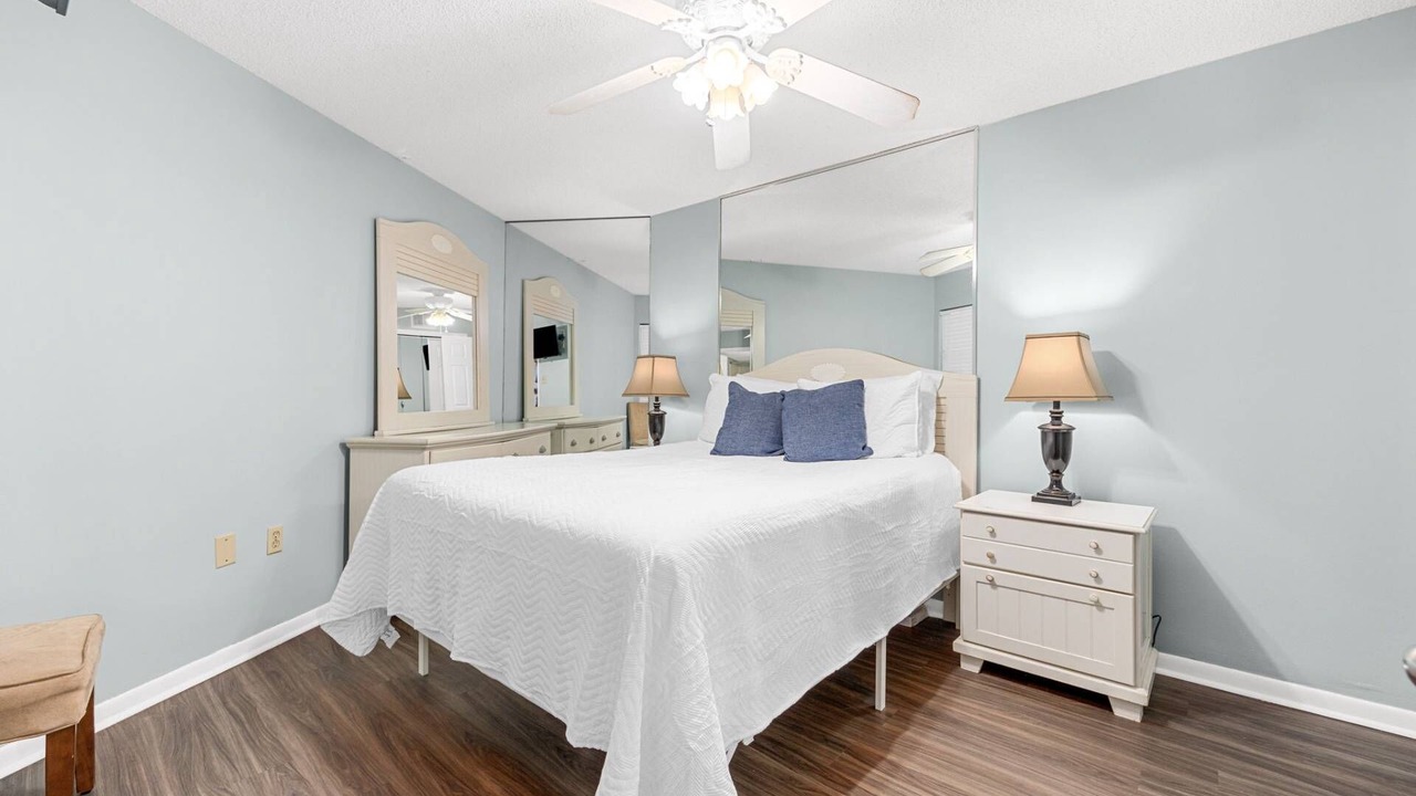 Photo of Bedroom in Garden City