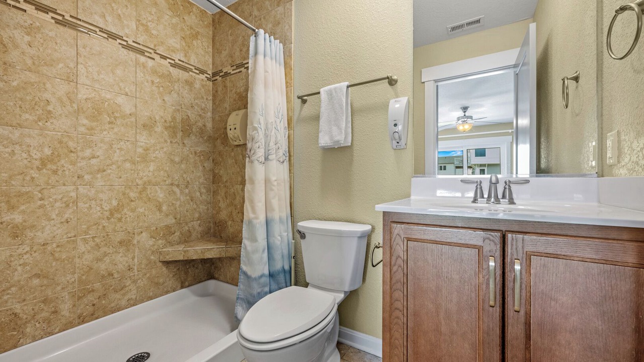 Photo of Bathroom in Whalehead Beach