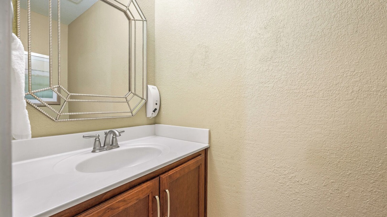 Photo of Bathroom in Whalehead Beach
