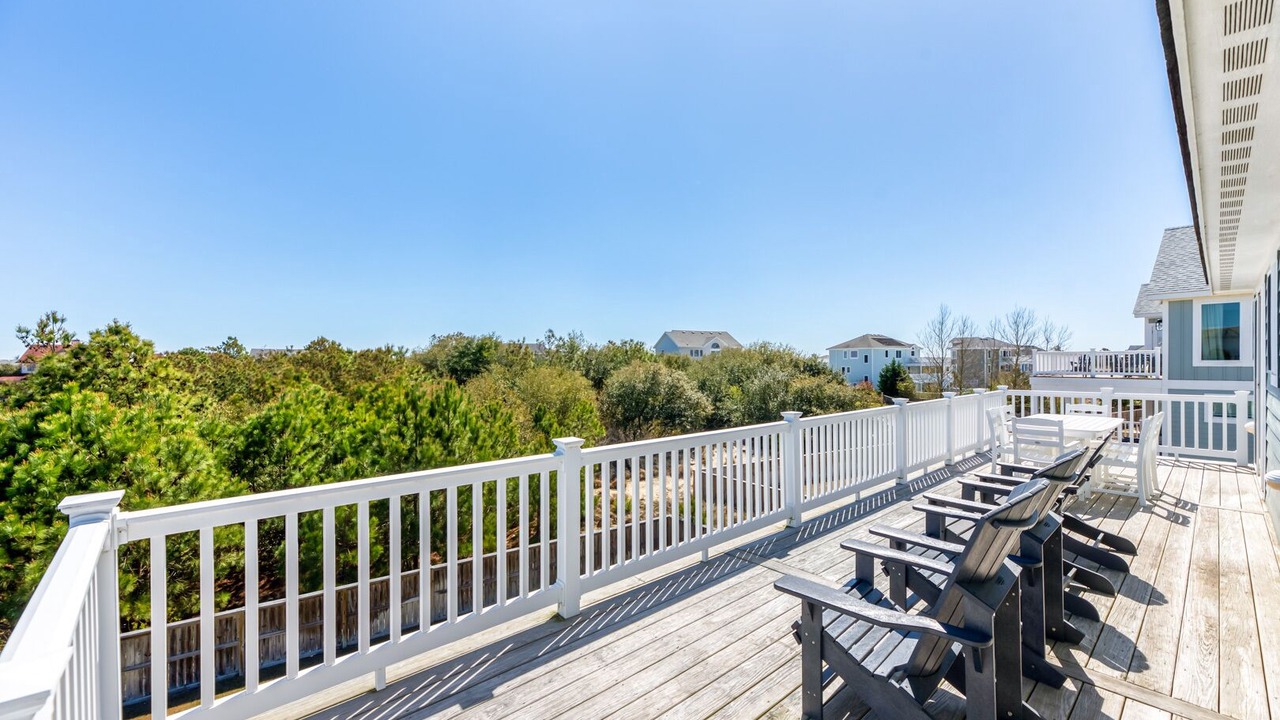 Photo of Others in Whalehead Beach