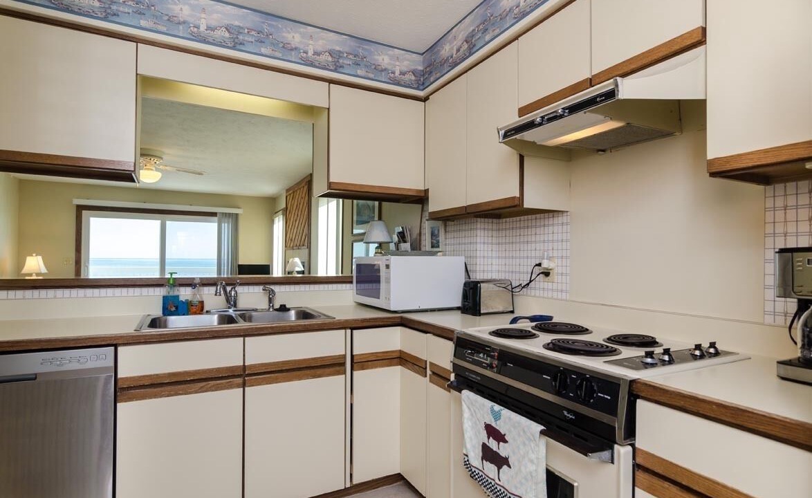 Photo of Kitchen in Kure Beach