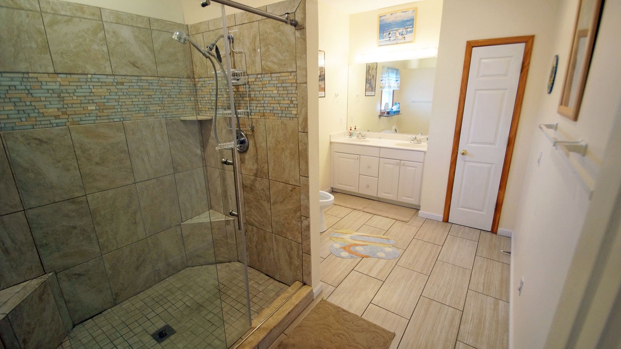 Photo of Bathroom in Kitty Hawk