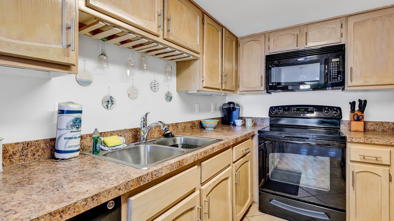 Photo of Kitchen in Surfside Beach