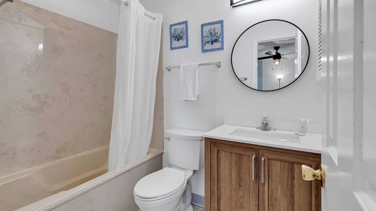 Photo of Bathroom in Surfside Beach