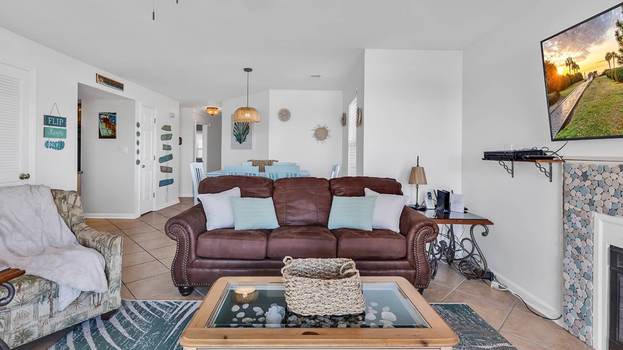 Photo of Livingroom in Surfside Beach