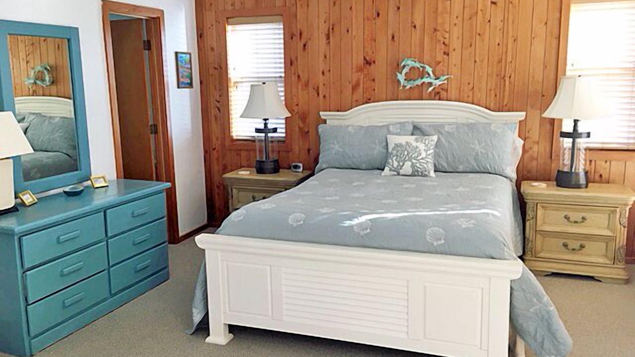 Photo of Bedroom in Colington Harbour