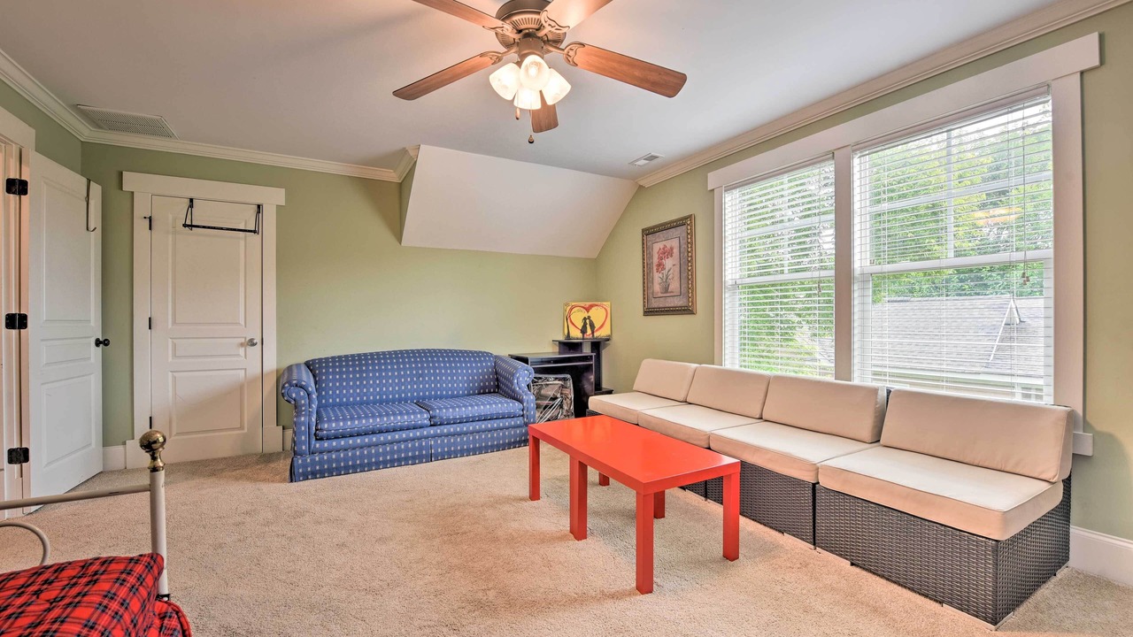 Photo of Livingroom in NoDa