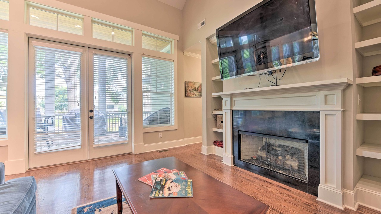 Photo of Livingroom in NoDa