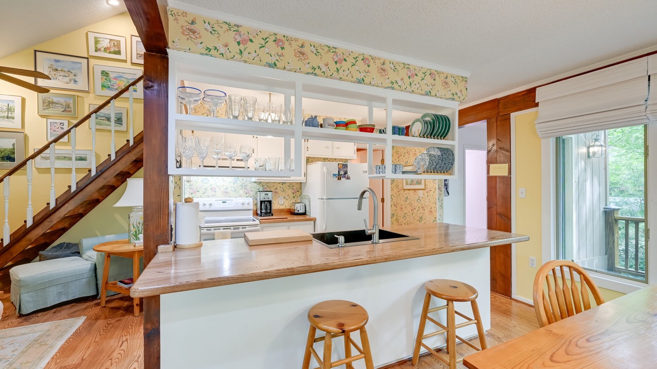 Photo of Kitchen in Lake Sequoyah