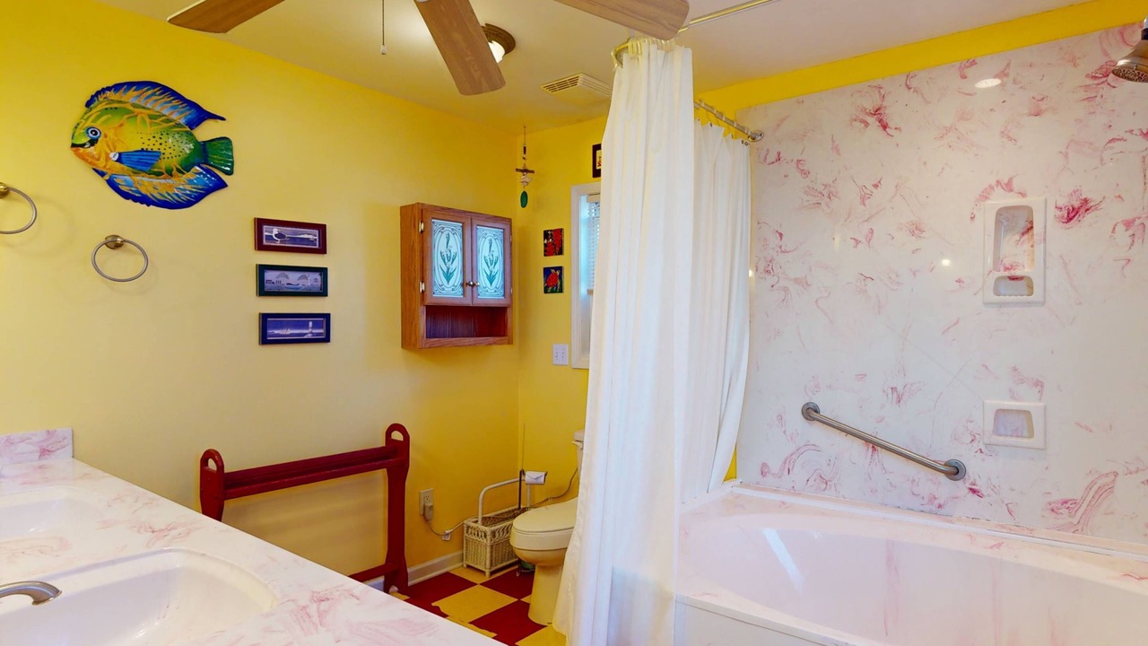 Photo of Bathroom in North Carolina Coast