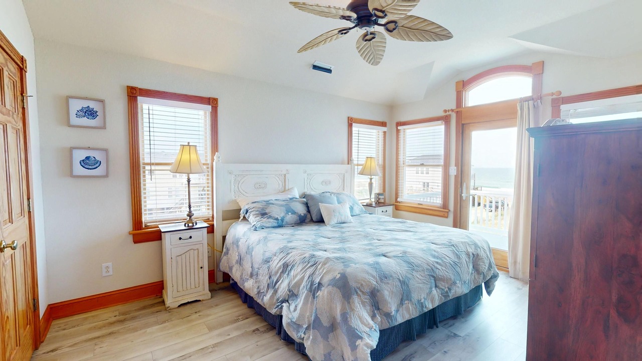 Photo of Bedroom in Corolla