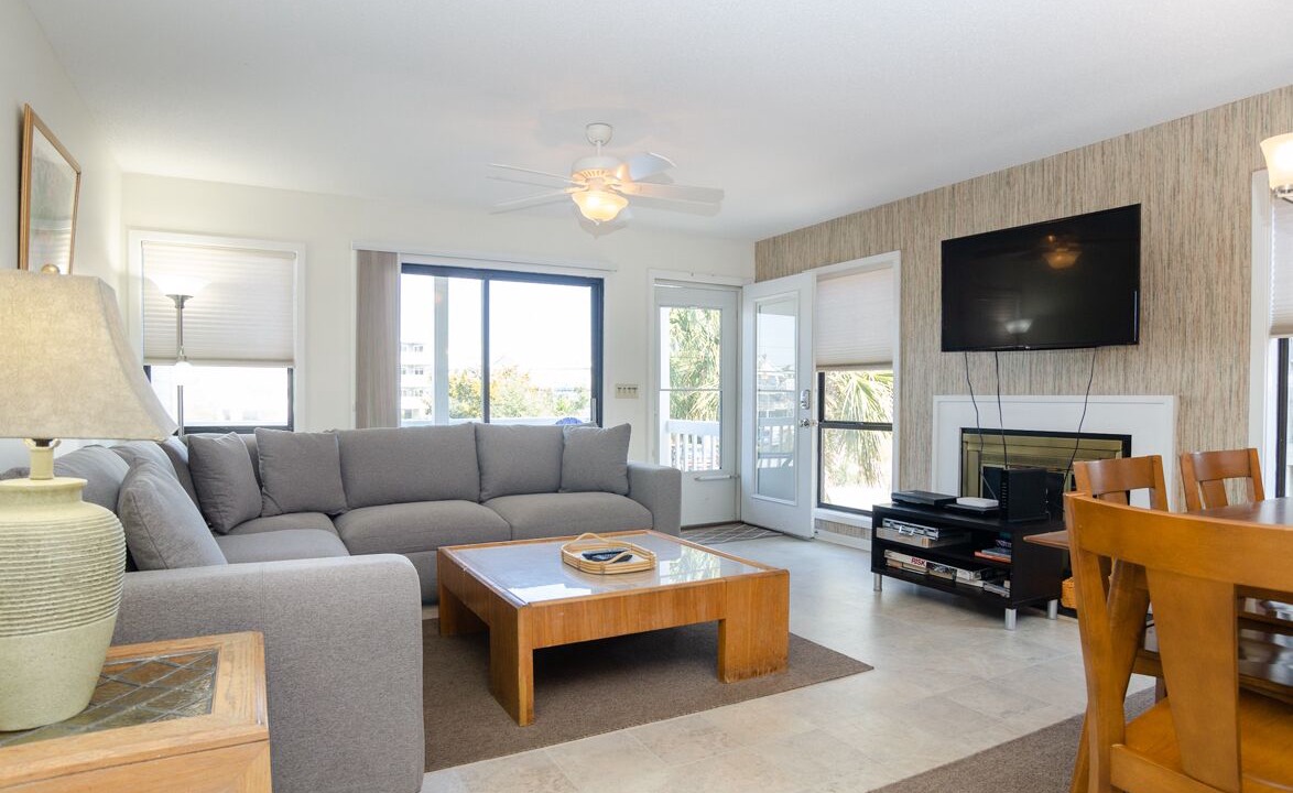 Photo of Livingroom in Wrightsville Beach