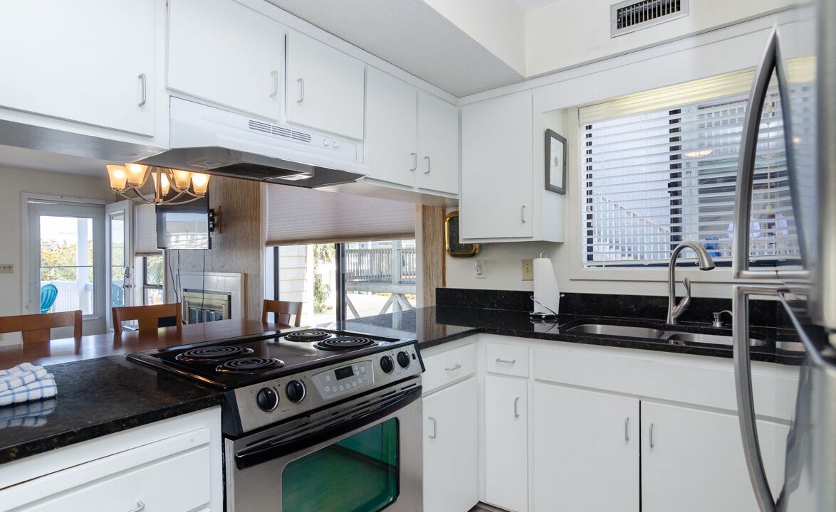 Photo of Kitchen in Wrightsville Beach