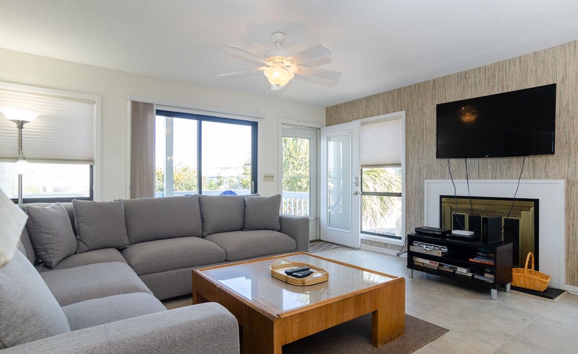 Photo of Livingroom in Wrightsville Beach