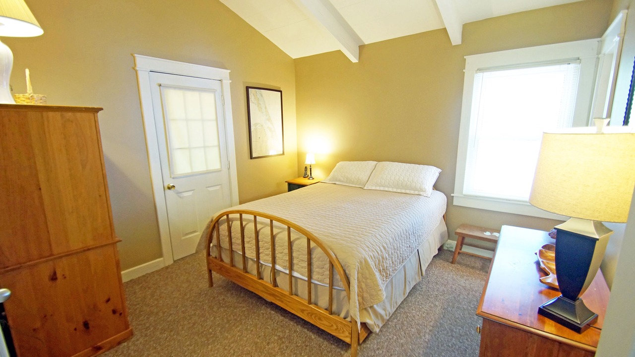 Photo of Bedroom in Colington Harbour