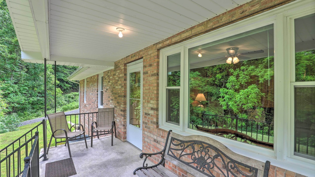Photo of Outdoor in Marshall