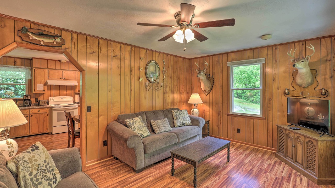 Photo of Livingroom in Marshall