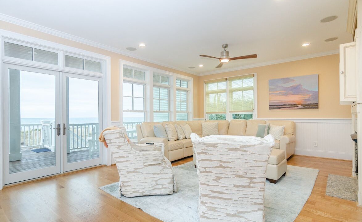 Photo of Livingroom in Wrightsville Beach