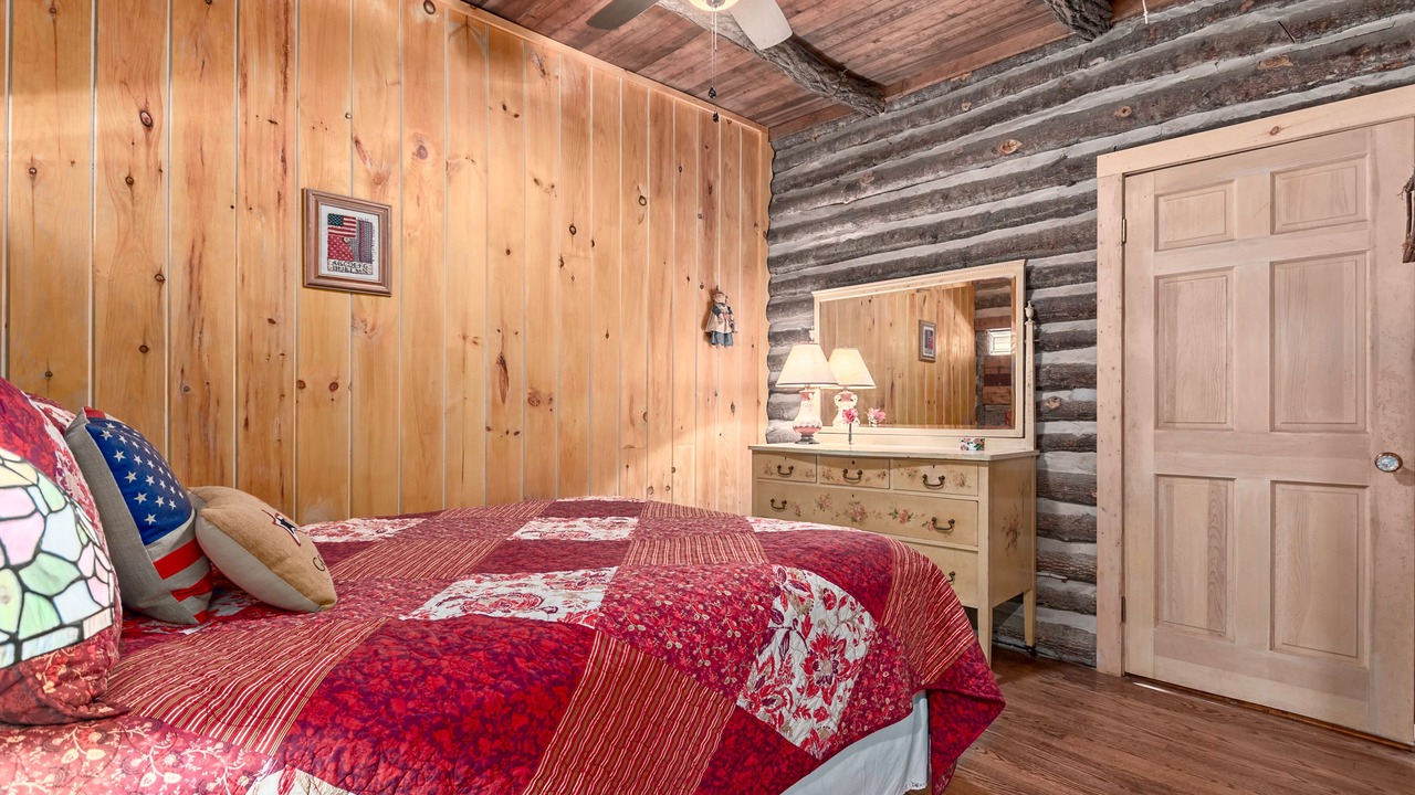 Photo of Bedroom in Gerton