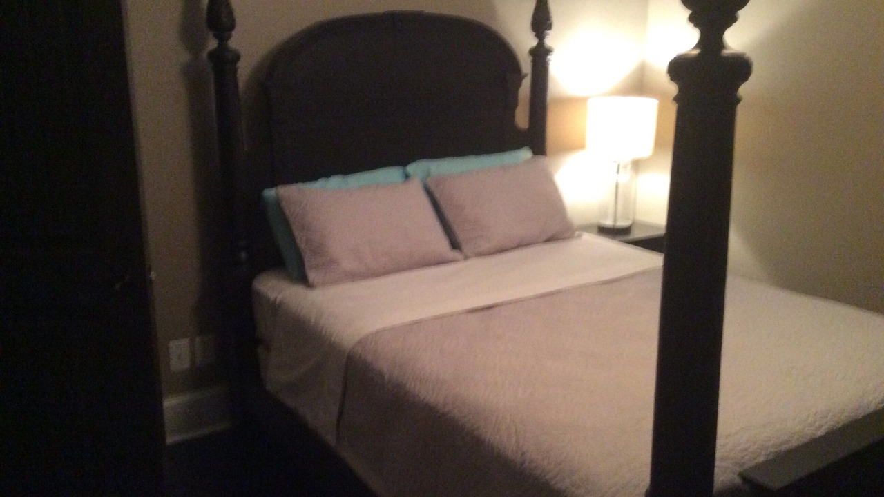 Photo of Bedroom in Commonwealth