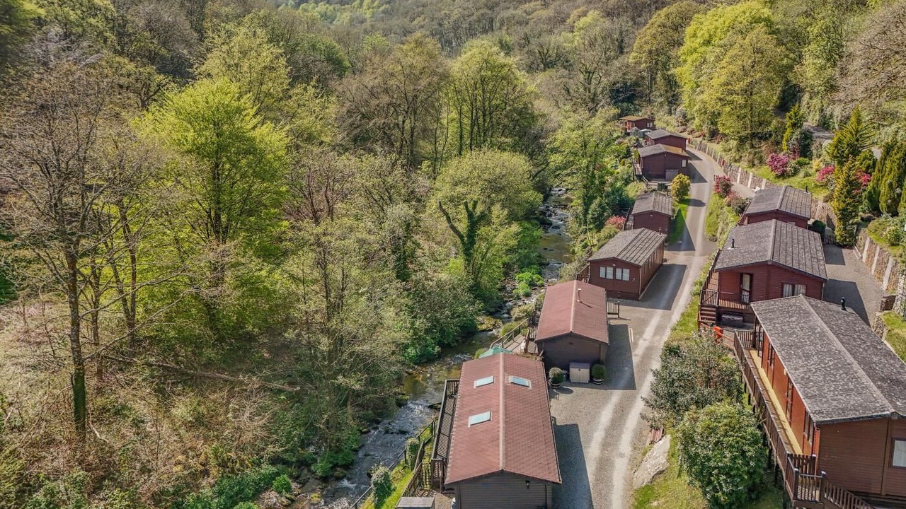 Photo of Outdoor in Barbrook